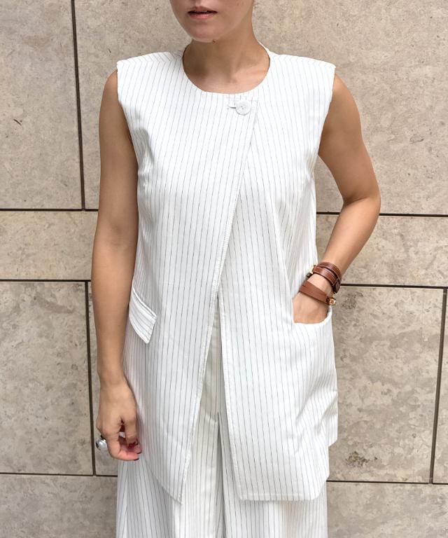 ピンストライプモダンジレ_iwa25aw-jk07