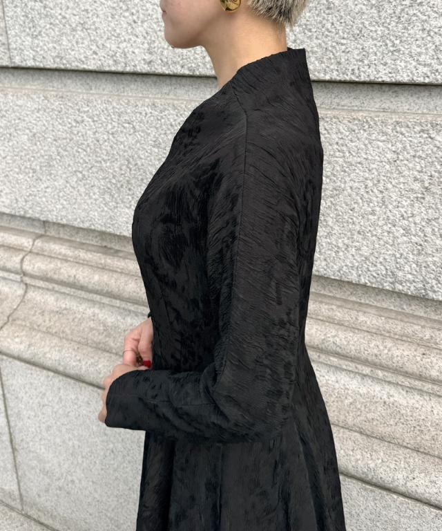 美シルエット立体ワンピース_iwa25aw-op04