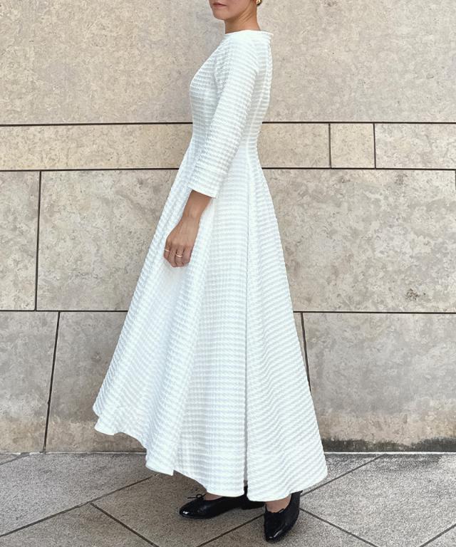 千鳥立体フレアワンピース_iwa25aw-op05