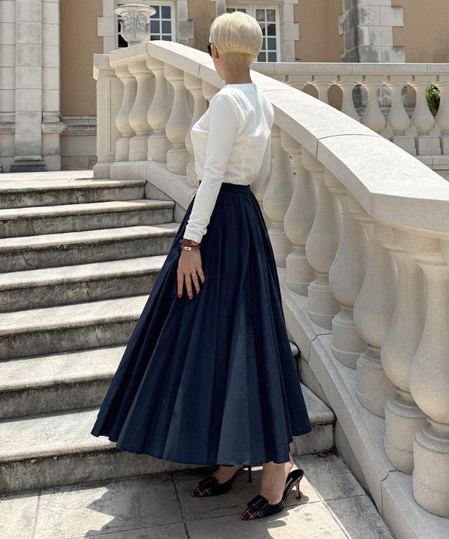 オードリールックスカート_iwa25aw-sk23