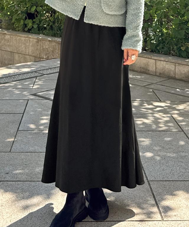 シンプルバイアススカート_iwa25aw-sk24
