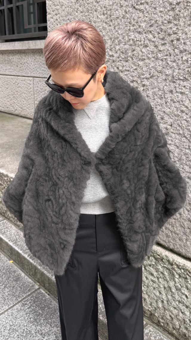 ファーケープ＜うねうね＞