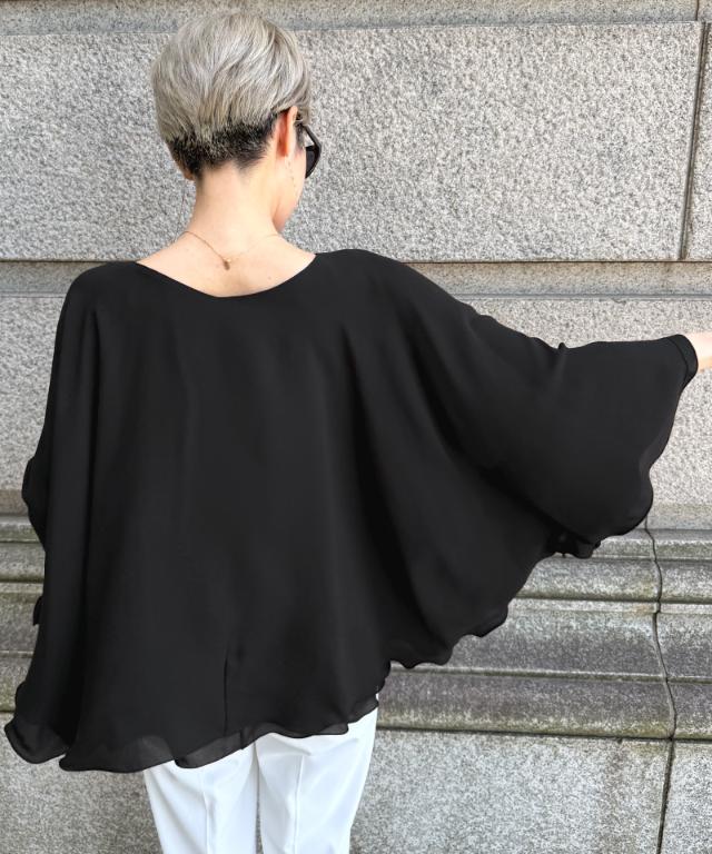Vネックフラワーメローケープ_iwa26ss-bl15