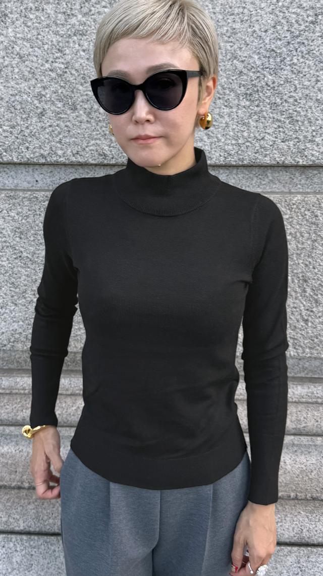 ウール発熱抗毛玉タートルニット