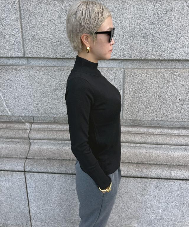 ウール発熱抗毛玉タートルニット_mkj25aw-nt07