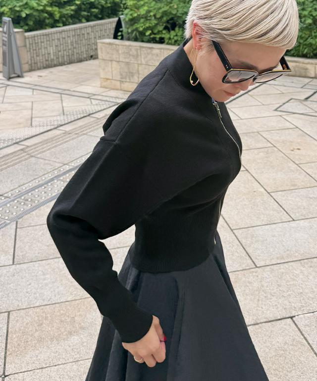 ジップ付きニットプルオーバー_mkj25aw-nt09