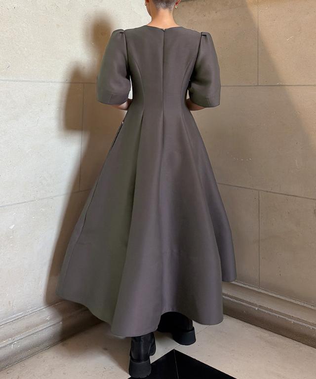 日本製グレイスフルスリーブワンピース_mui26aw-op07