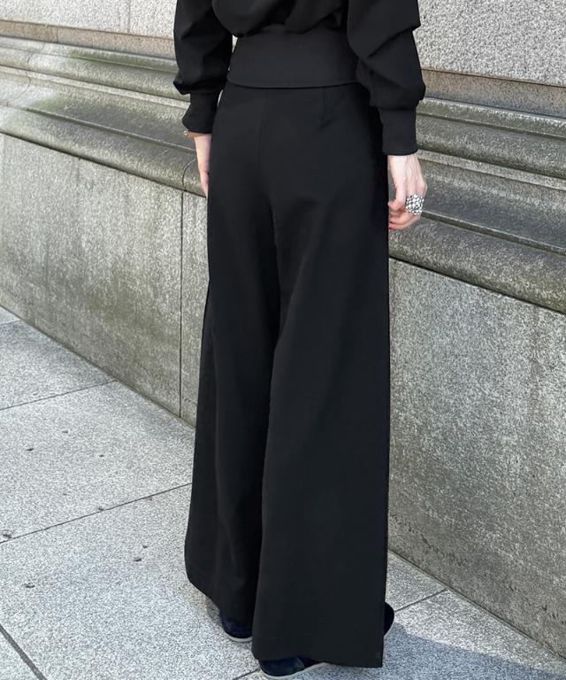 日本製美シルエットシーズンレスパンツ＜UVカット・ハンドウォッシュ＞_mui26aw-pt13
