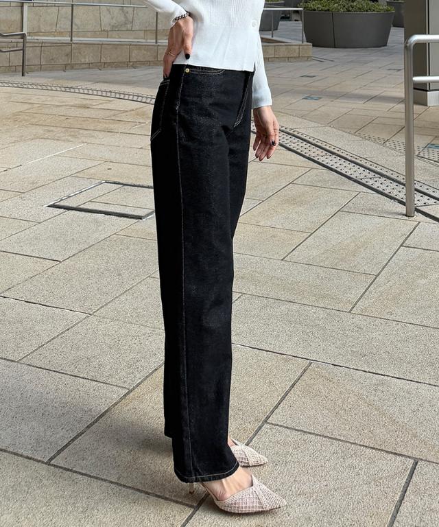 美脚ストレートデニム_qua26ss-pt03