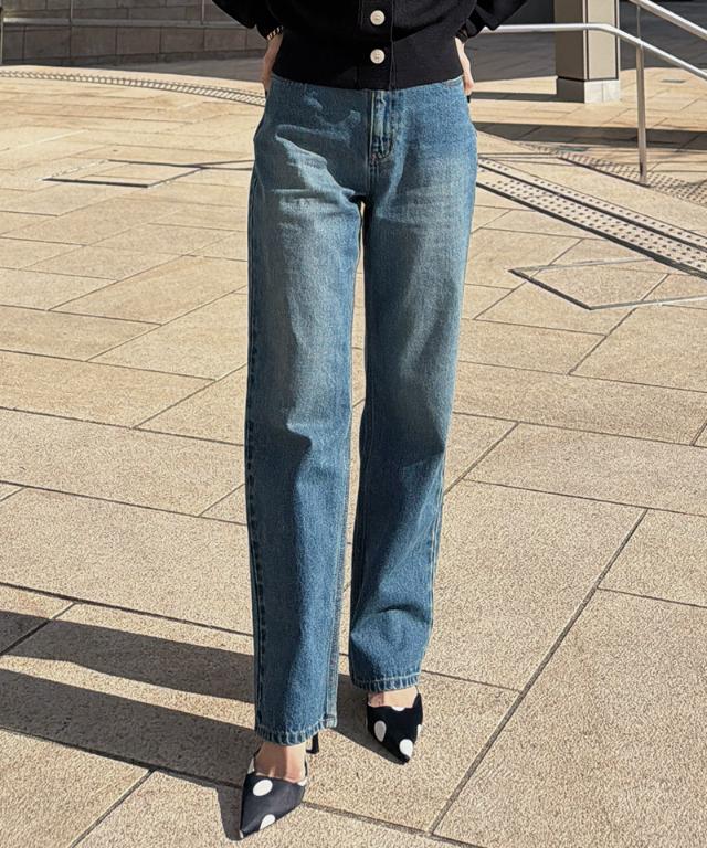 美脚ストレートデニム_qua26ss-pt03
