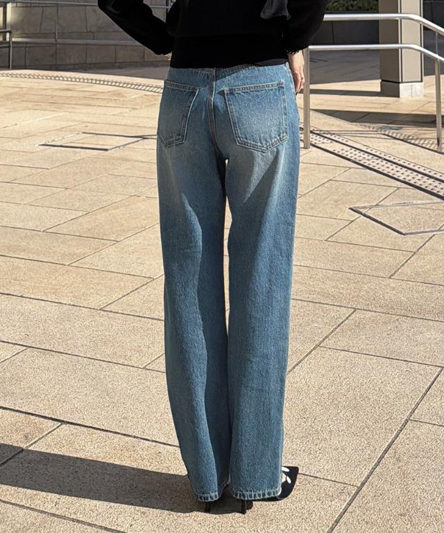 美脚ストレートデニム_qua26ss-pt03