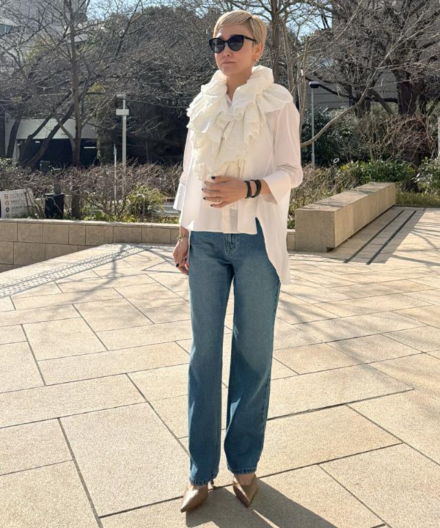 美脚ストレートデニム_qua26ss-pt03