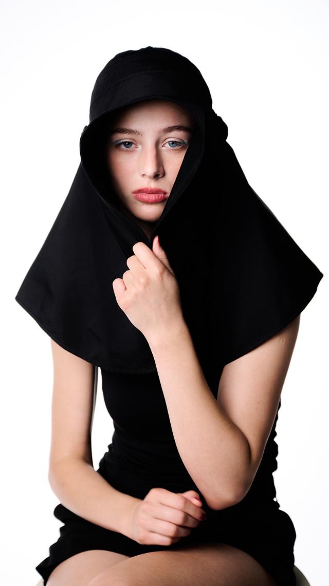 変形ビッグ広つば帽子無地タイプ（UVカット）