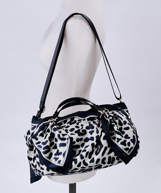 スカーフ付ショルダーバッグ_smr25aw-bag03