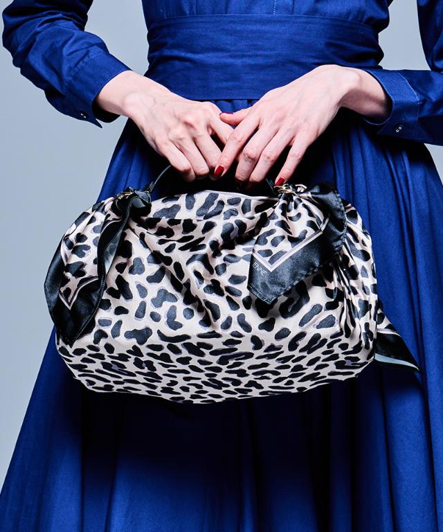 スカーフ付ショルダーバッグ_smr25aw-bag03