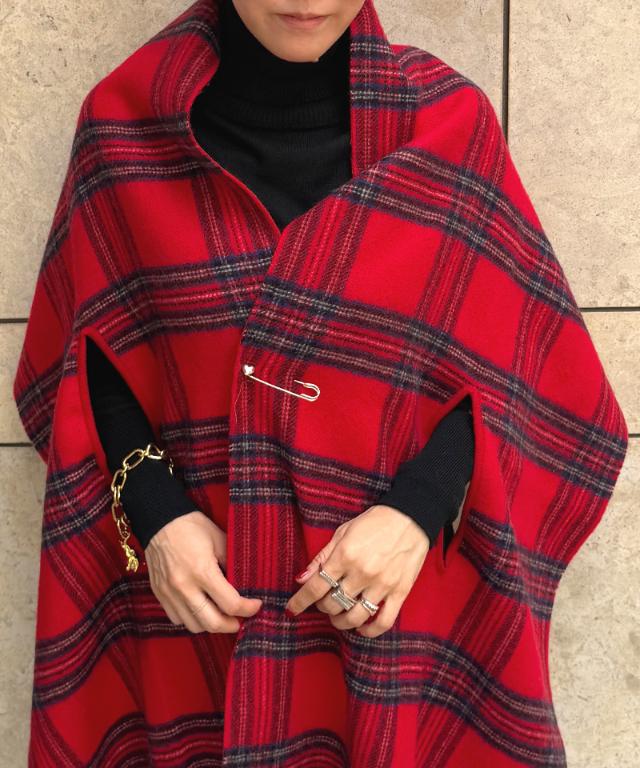 ＜カシミヤ100％＞チェックリバーシブルケープストール_smr26aw-sf06