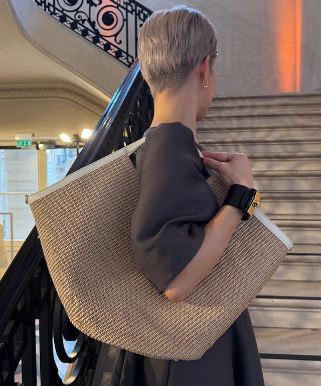 機能性イタリア素材サマーマルチバッグ（ショルダー付）_smr26ss-bag01