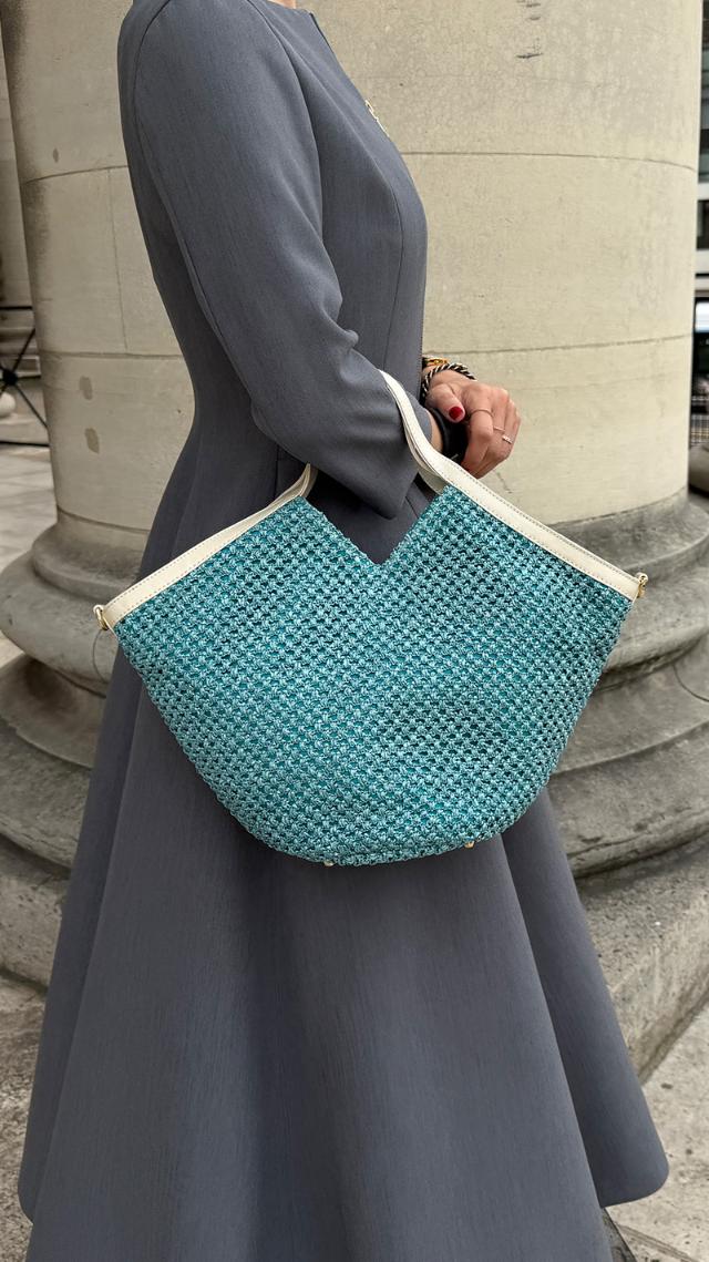 機能性イタリア素材サマーミディアムメッシュバッグ（ショルダー付）