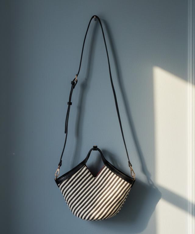 機能性イタリア素材サマーミニバッグ（ショルダー付）_smr26ss-bag05