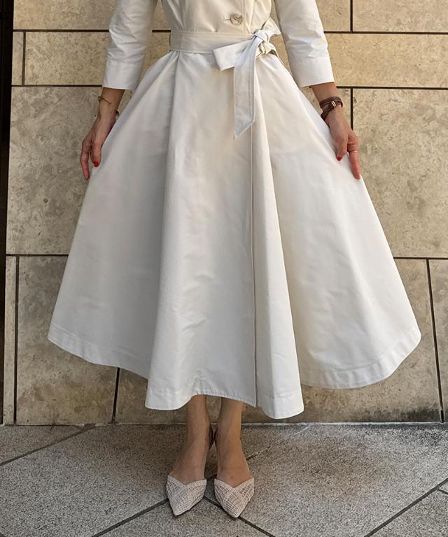 65000円 新品 ポンヌフ アンサンブル セット【ワンピース と コート】S AND COUTURE（アンドクチュール）の「セパレーツトレンチ