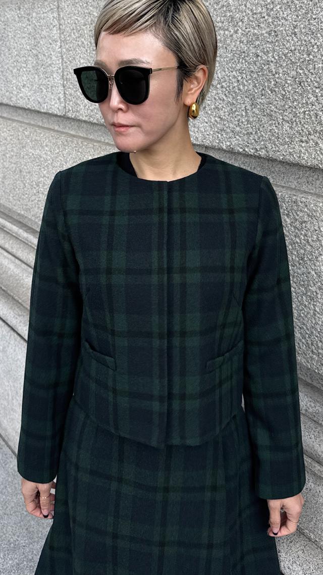 JENNEチェックジャケット