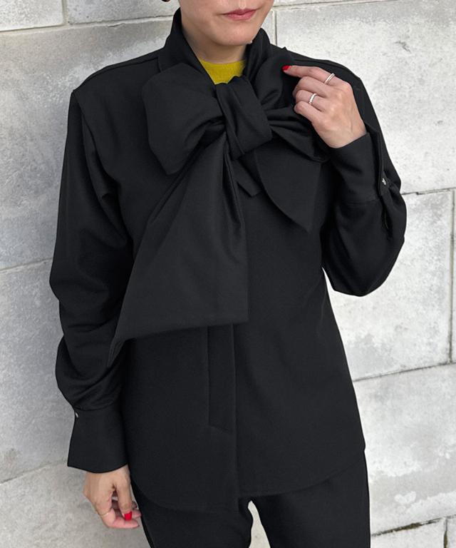 日本製ブラウス見えジャケット（吸湿発熱生地）_sty25aw-jk53