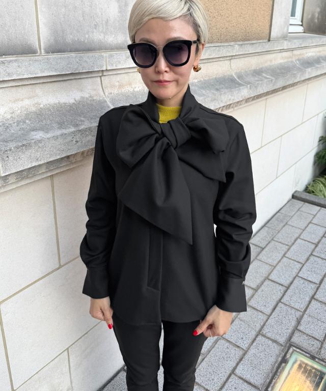 日本製ブラウス見えジャケット（吸湿発熱生地）_sty25aw-jk53