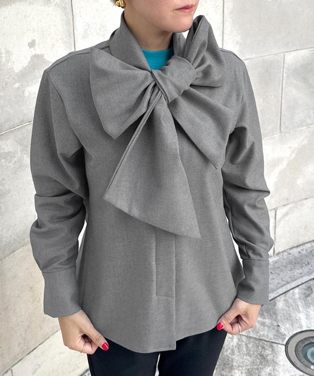 日本製ブラウス見えジャケット（吸湿発熱生地）_sty25aw-jk53