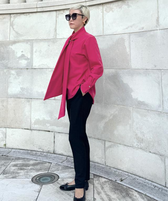 日本製ブラウス見えジャケット（吸湿発熱生地）_sty25aw-jk53