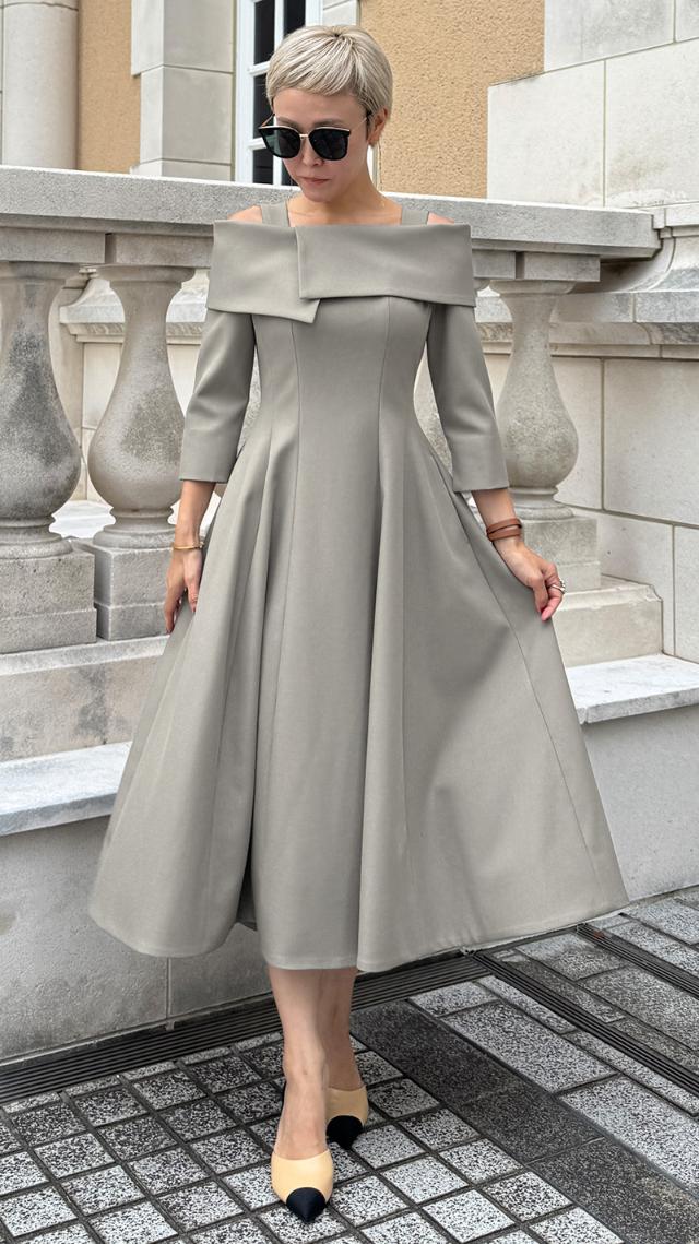 オフショルワンピース（静電・帯電防止生地）