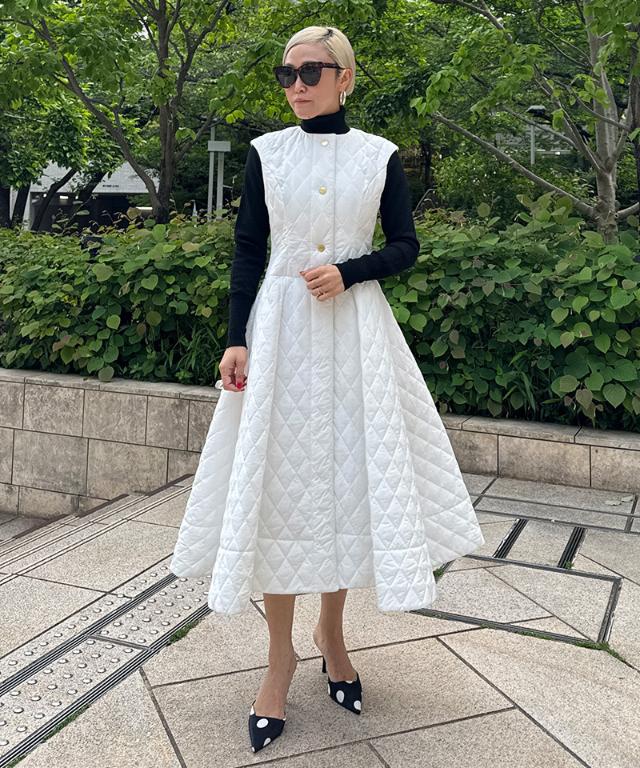 ２WAY機能綿キルティングジレワンピース_sty25aw-op22