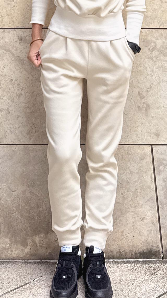 日本製裏ふわふわ起毛パンツ（保温性機能生地）