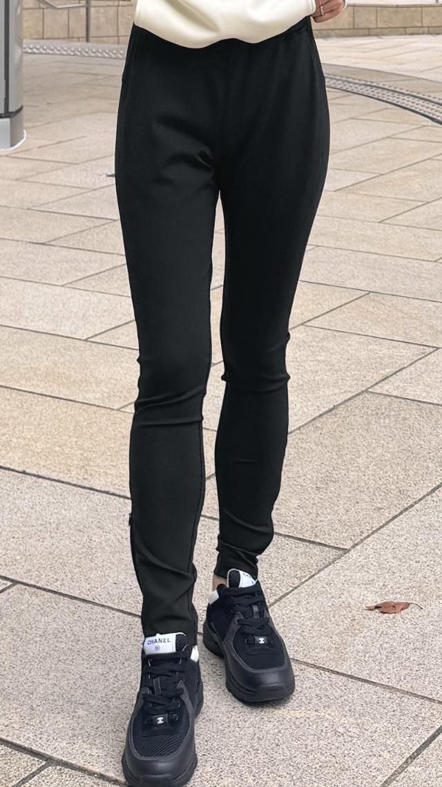 JENNE美脚レギンス