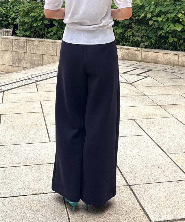 セール！国内配送★セザンヌ ワイドレッグ ニット ゴムパンツ 夏のニットデニムクロップドパンツ(スマートニットジーンズ