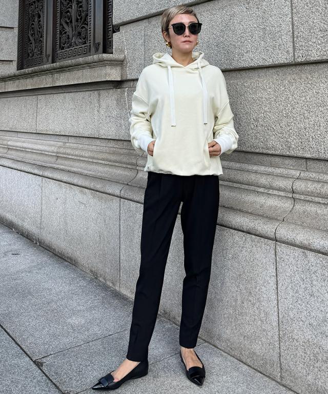 美脚裏起スラックス（吸湿発熱）_sty25aw-pt60