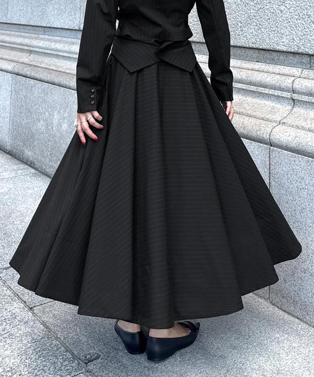 ピンストライプフレアスカート_sty25aw-sk13