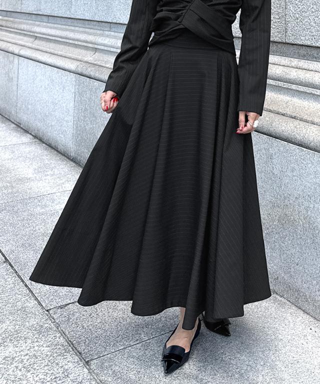 ピンストライプフレアスカート_sty25aw-sk13