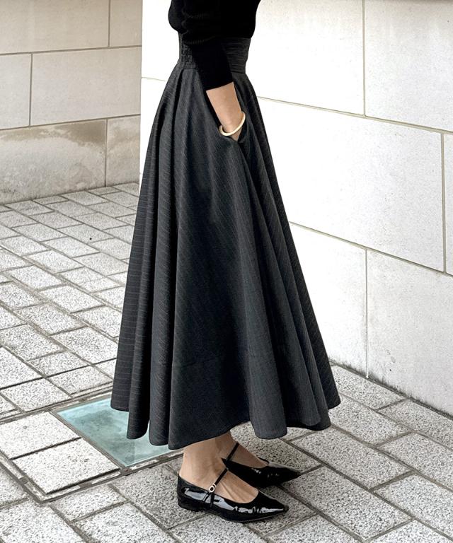 ピンストライプフレアスカート_sty25aw-sk13