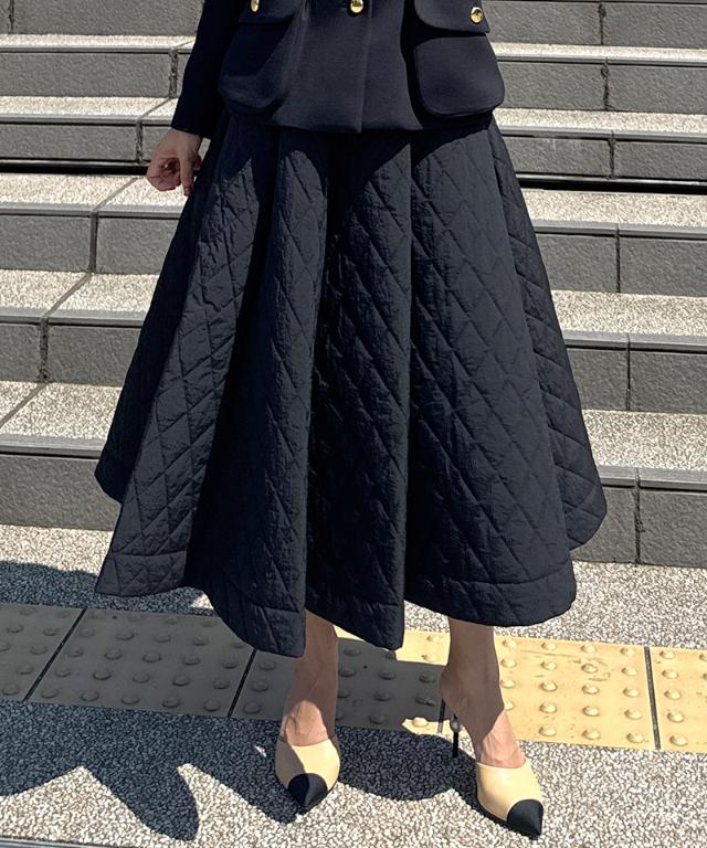 機能中綿キルティングスカート｜JENNE(ジェンヌ)公式通販：パリ