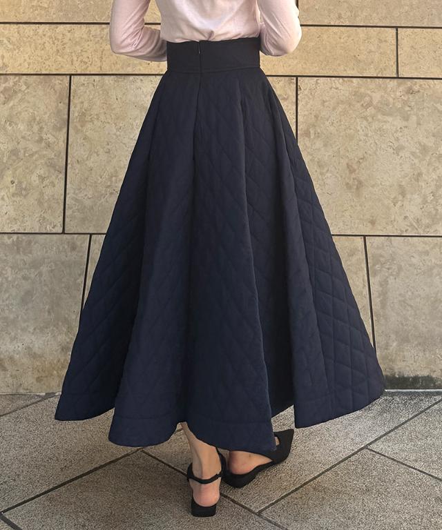 機能中綿キルティングスカート_sty25aw-sk38