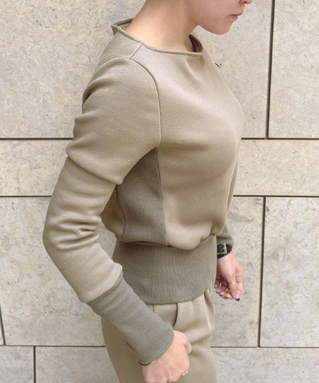 日本製ふわふわ美ライントレーナー（保温性機能生地）_sty25aw-tp30