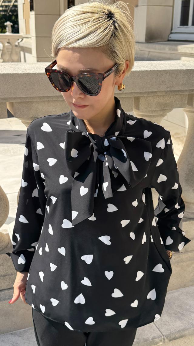 日本製ハートボータイブラウス