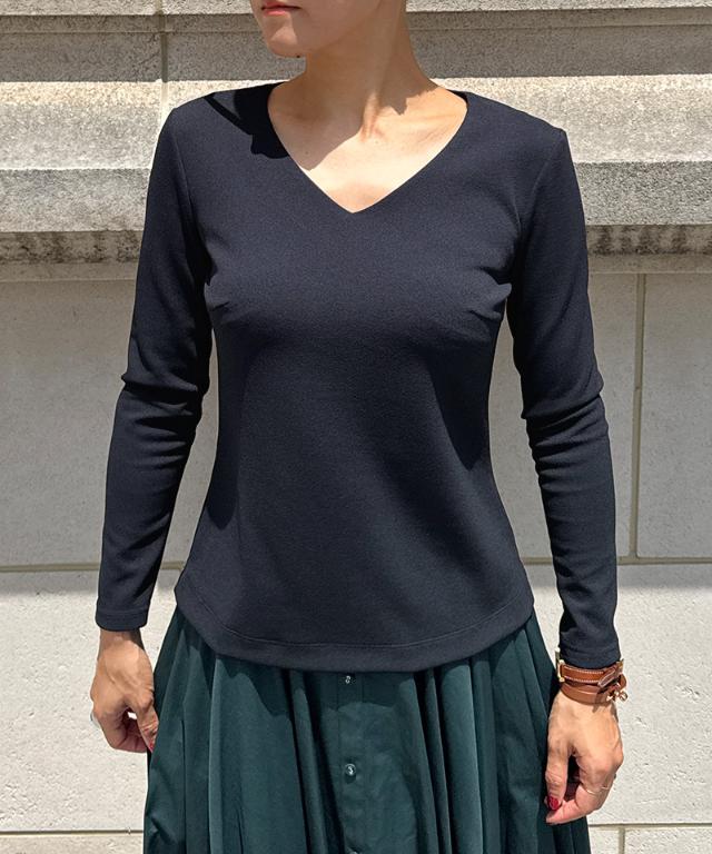 日本製美バストラインVネックカットソー_sty25aw-tp55