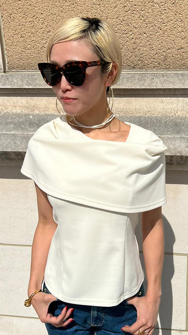 ドラマティックアシンメトリーカットソー