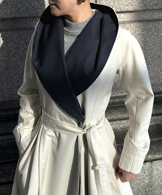 ２wayバイカラーフレアトレンチ（花粉防止・撥水）_sty26ss-co02
