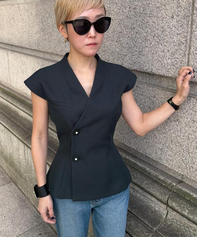 JENNEシックジャケット（防シワ・UVカット機能生地）_sty26ss-jk06