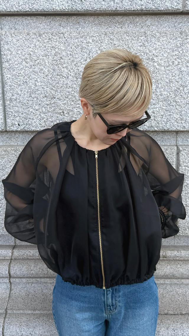 日本製シアーライトブルゾン