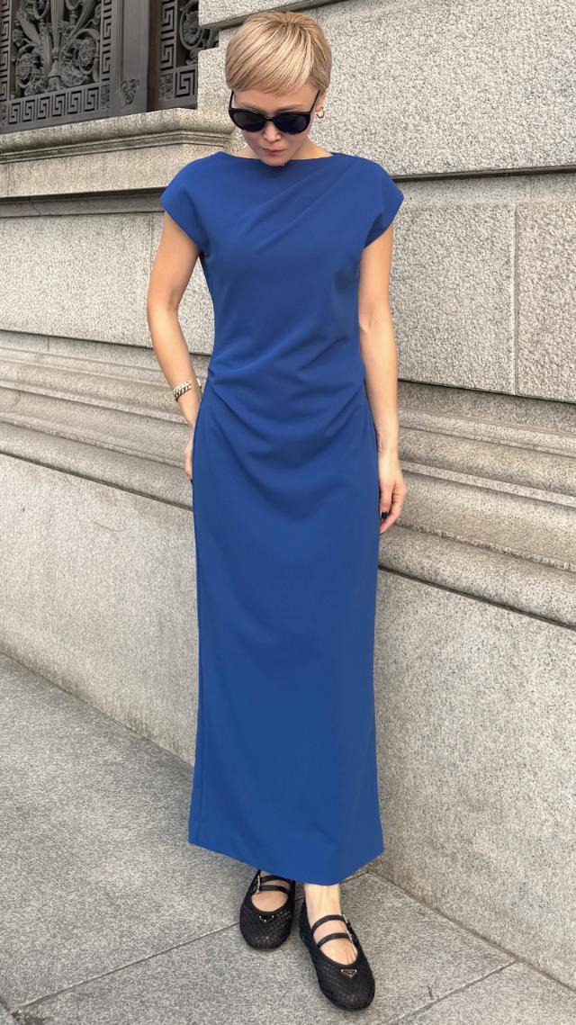 ドレープカットストレッチワンピース