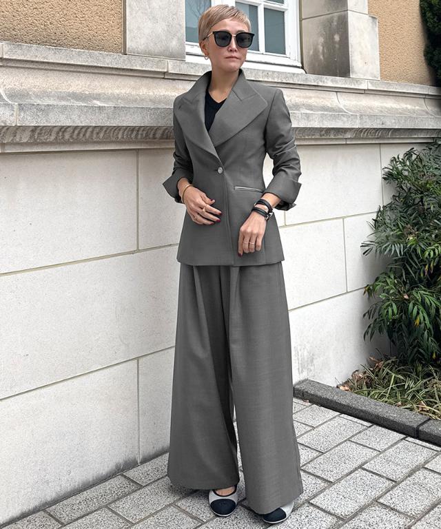 ウエストサテンパンツ（防シワ生地）_sty26ss-pt23