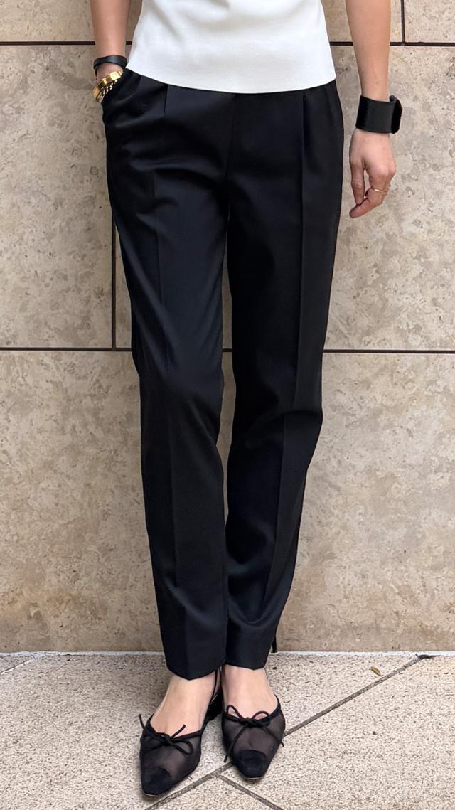 日本製エアリーライトスラックス（強力防撥水）